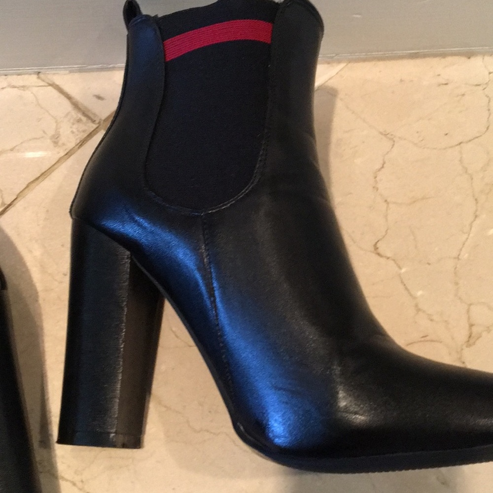 Booties - Picture 5 of 6